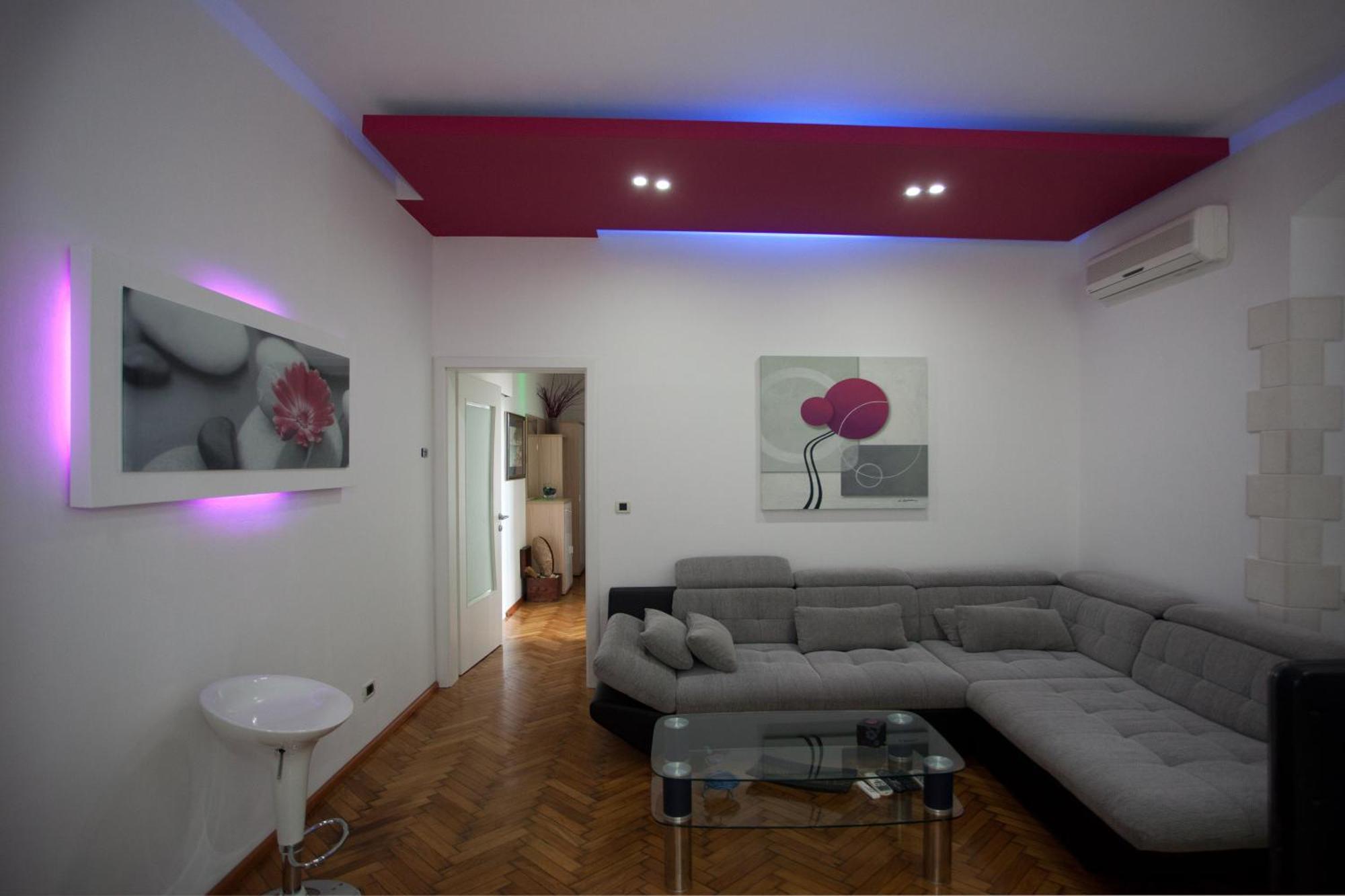 Stylish Theatre Apartments Split Extérieur photo