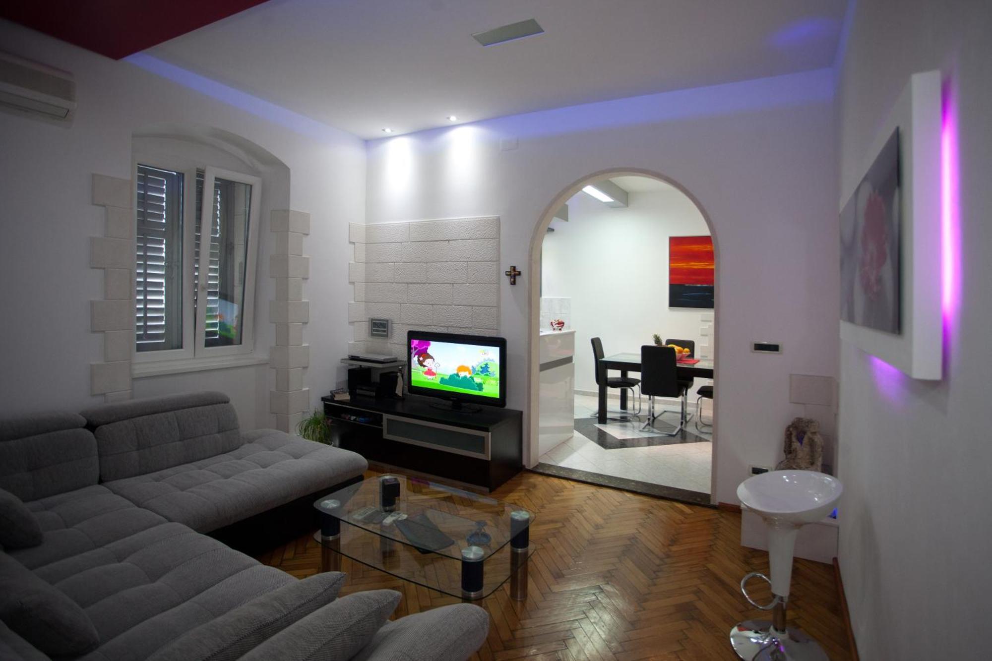 Stylish Theatre Apartments Split Extérieur photo